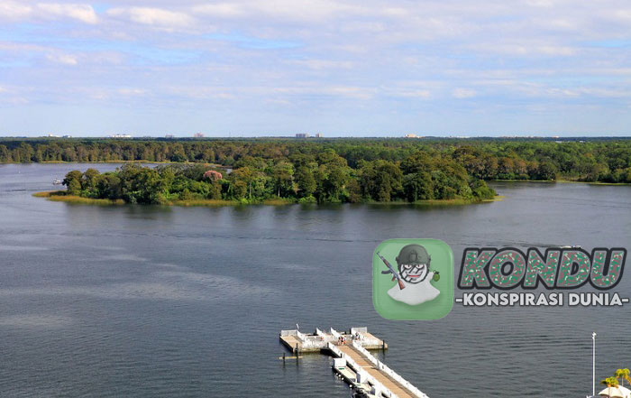 Misteri Pulau Fantasi yang Disebut Disney Island Terbengkalai