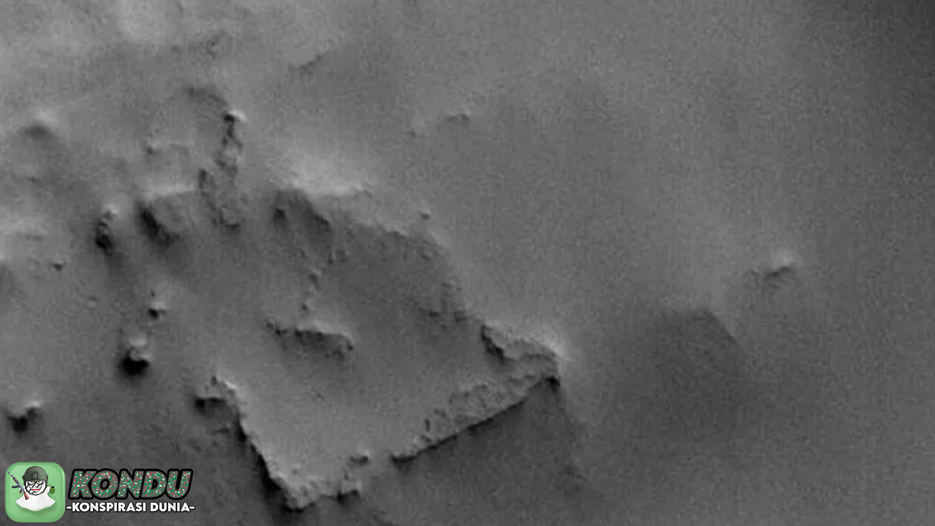 Penemuan Struktur Persegi di Mars, Muncul Teori Konspirasi Baru