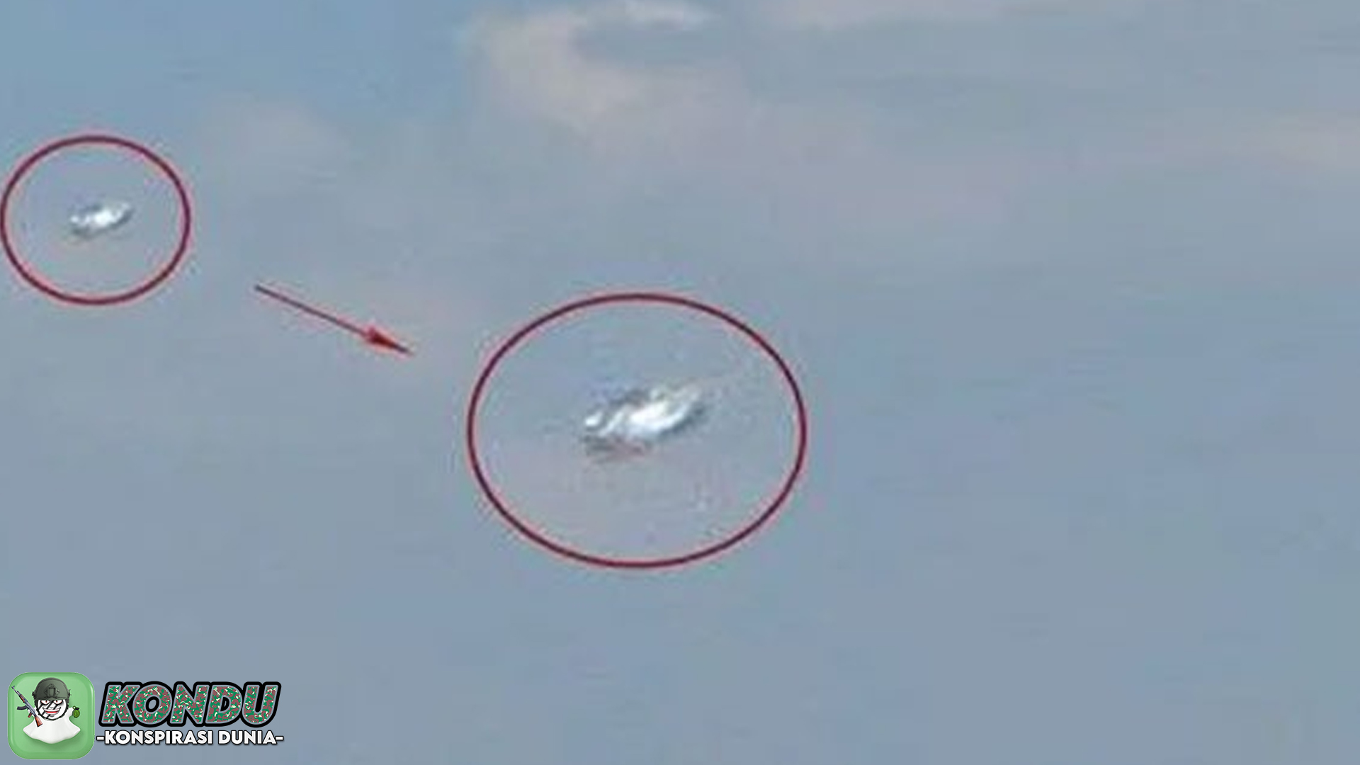 Heboh Konspirasi Penumpang Pesawat Rekam Penampakan UFO