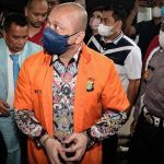 Konspirasi di Balik Seragam: Hotman Paris Bela Irjen Teddy