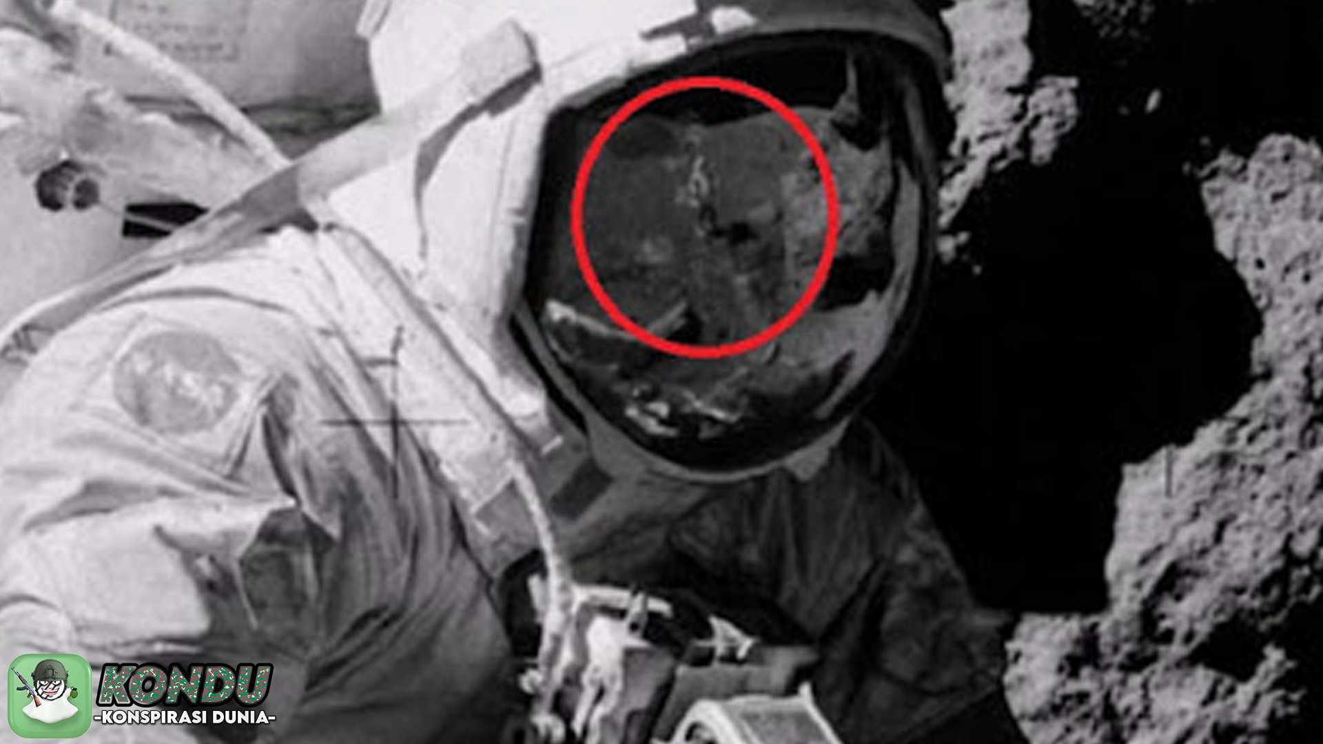 4 Sisi Gelap Konspirasi Astronot Tanpa Pakaian di Apollo