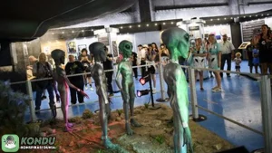 5 Fakta Menarik Teori Konspirasi Alien Subur Dari Elite Global Yang Heboh