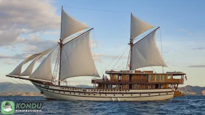 5 Teori Konspirasi Sejarah Kapal Pinisi yang Bikin Peneliti Terkejut