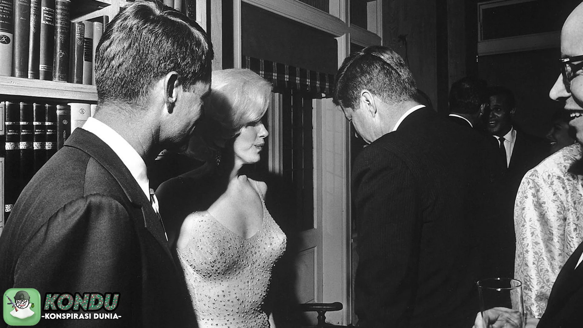 Marilyn Monroe 4 Pil Tidur Itu Konspirasi Bukan Bunuh Diri Biasa